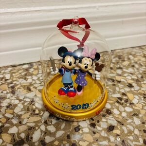 Disney Parks Walt Disney World Vacation Mickey Minnie Glass Dome Ornament